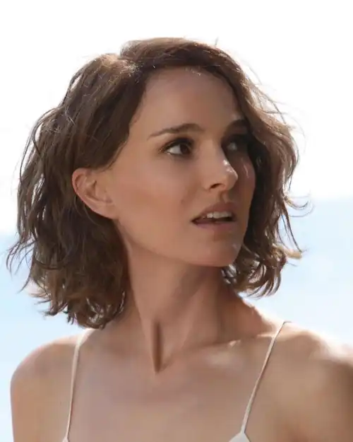 Anyone wanna RP as her? DM me 