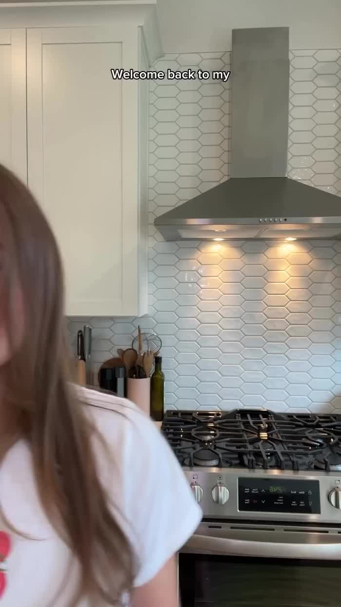 Chocolate cherry pancakes - new OnlyPans!