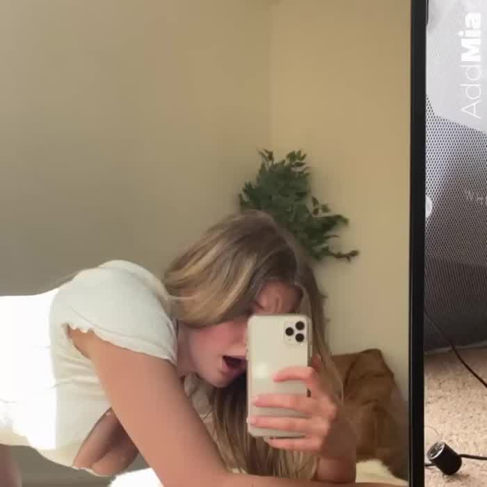 My girl best friend and I had swapped bodies due to swap class. I guess this was the best possible scenario since we had been friends since forever! However I guess the swap led to us realizing that we had some hidden feelings for each other. Here I am documenting our first time together…(RP Wanted)