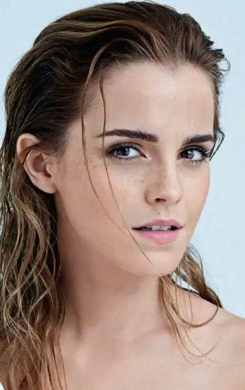 Her face 🤤