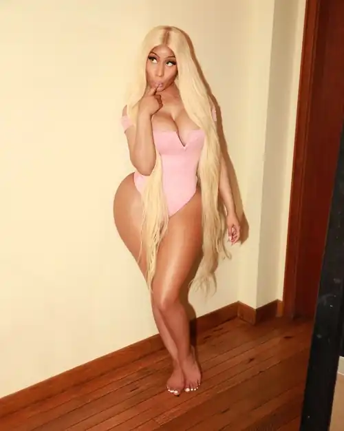 Sexy pink swimsuit ❤️