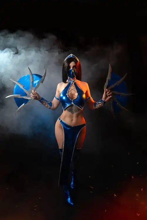 Hit the gym for the cosplay