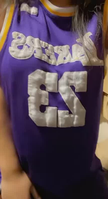 Not the conventional petite skinny girl in sg, but we all gonna love what we have 😉