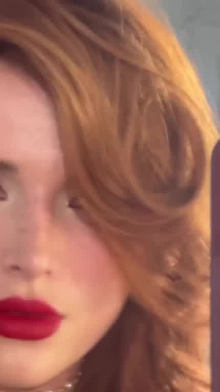 Bella 