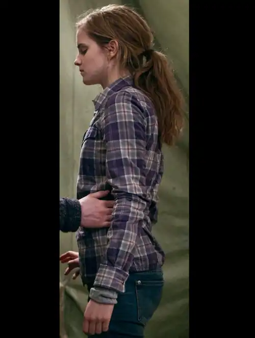 Emma at age 20 in Deathly Hallows (2010).
