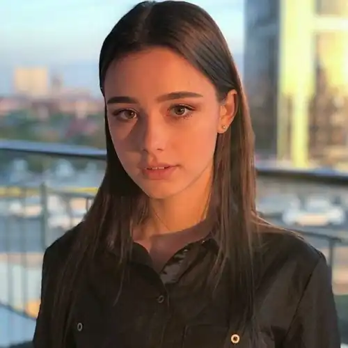 Brown hair brown eyes