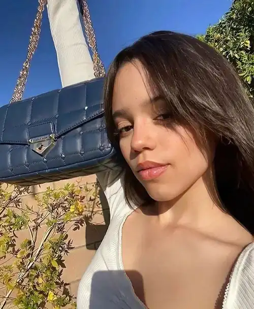  God I want to grab Jenna Ortega's face and press it against my soaked ass and pussy, leave her without breath, use her as my sit all day 