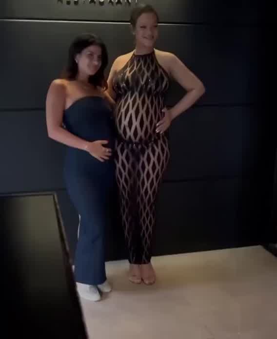 Rihanna pregnant