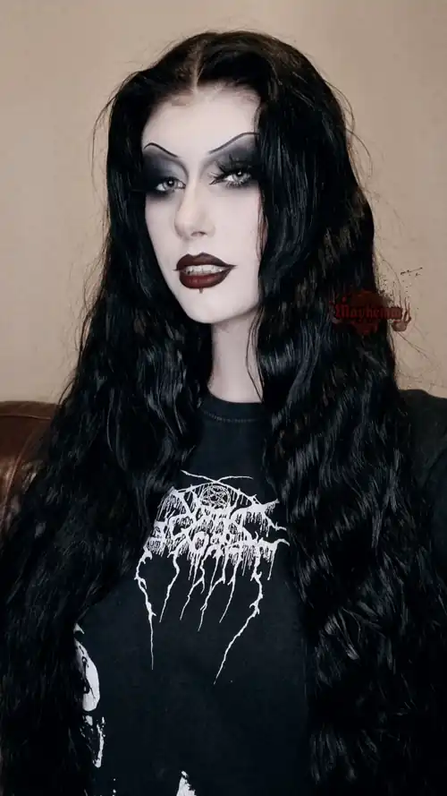 Goths have the best hair 🖤