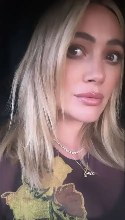 New selfie from her IG story | March 2024 
