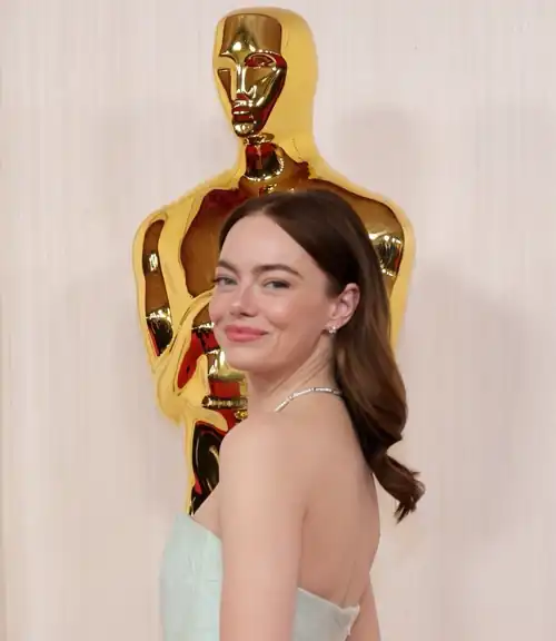 Emma at the 2024 Oscars 