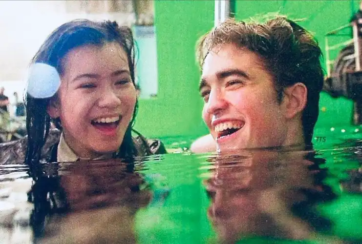 Behind-the-scenes pic of filming Goblet of Fire with Robert Pattinson