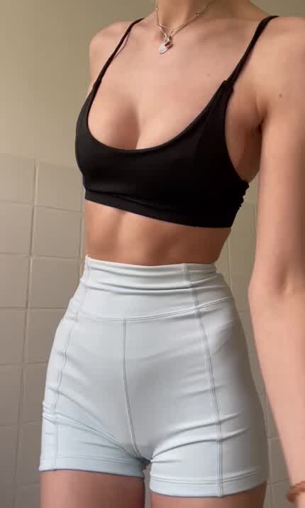 Ready to turn heads at the gym 