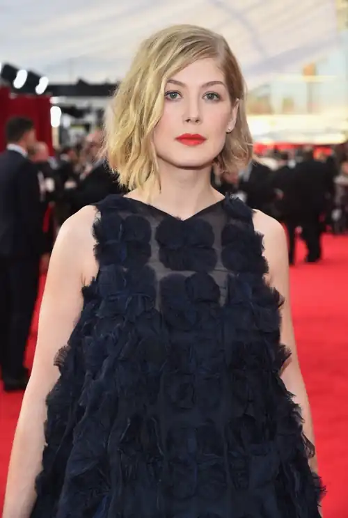 At 21st Annual Screen Actors Guild Awards - January 25, 2015