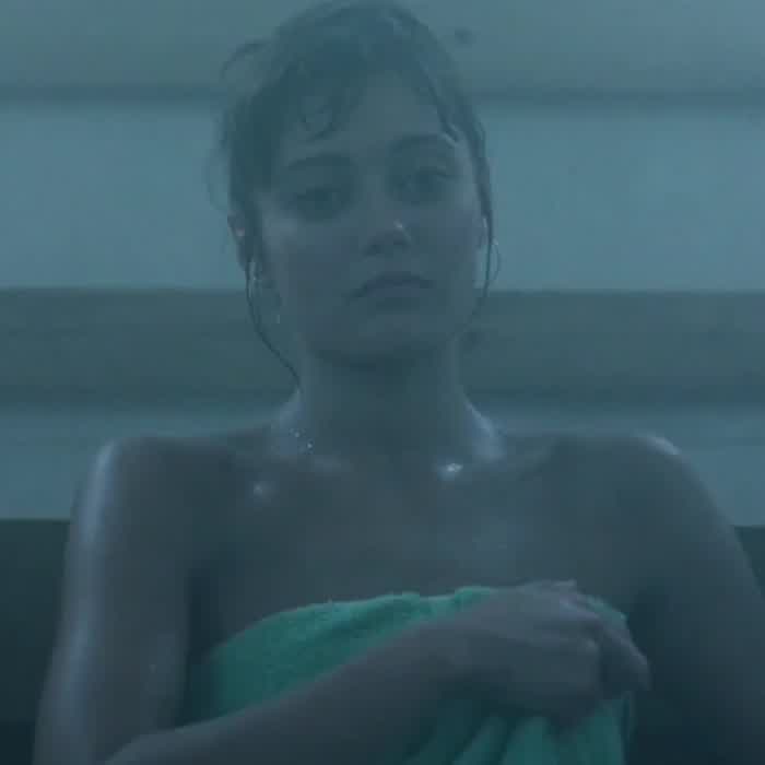 Ella Purnell 🍒 in SweetBitter