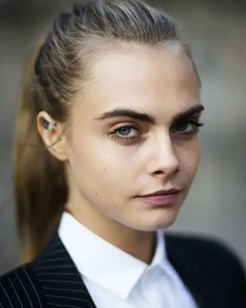 Cara Delevingne