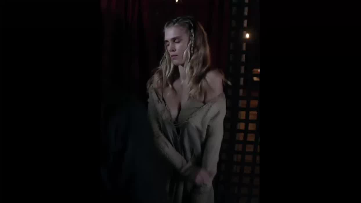 [Topless] [Ass] Gaia Weiss in 'Vikings' s02e06 and s02e09 (2014)