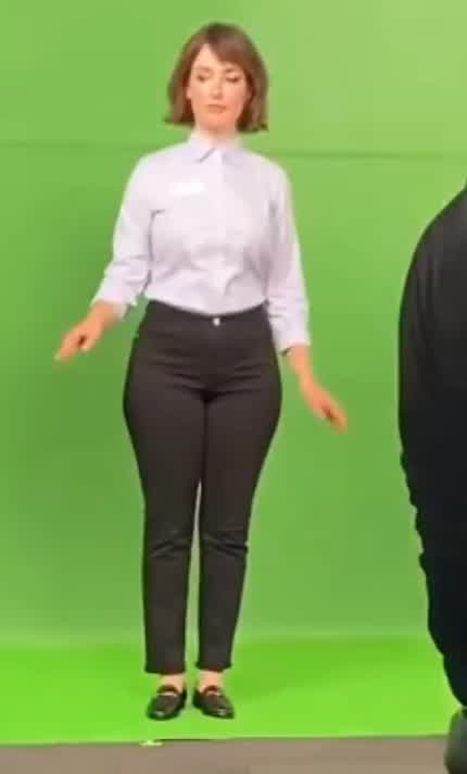 Milana on Set (Cropped)