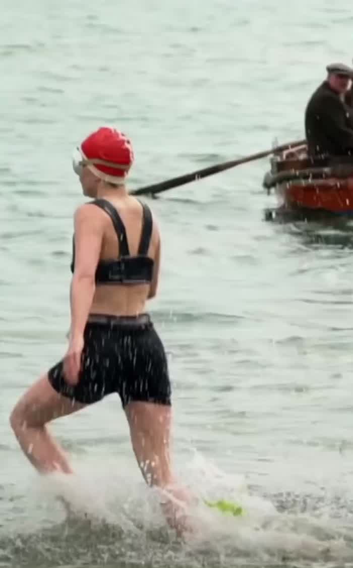Great shot of her ass. From new Young Woman and the Sea advertisement 