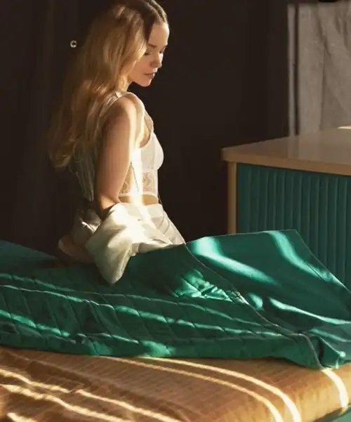 Dove cameron