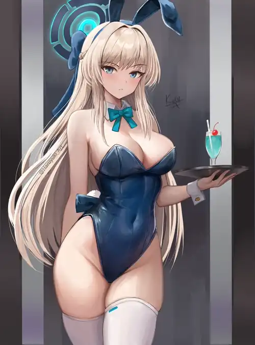 Waitress Bunny Toki