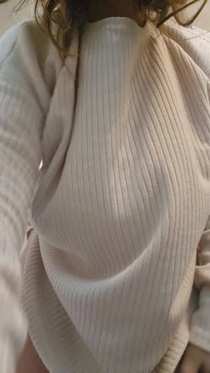 Mommys tits were made to be sucked
