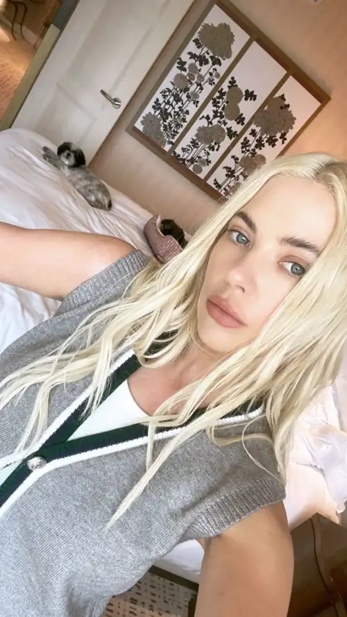 IG story selfie 6/10/2023