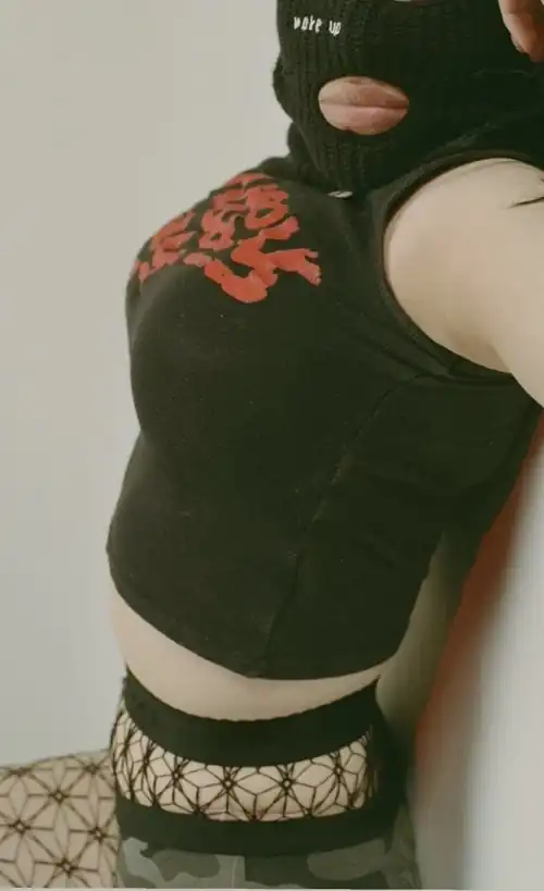 Full Photo
