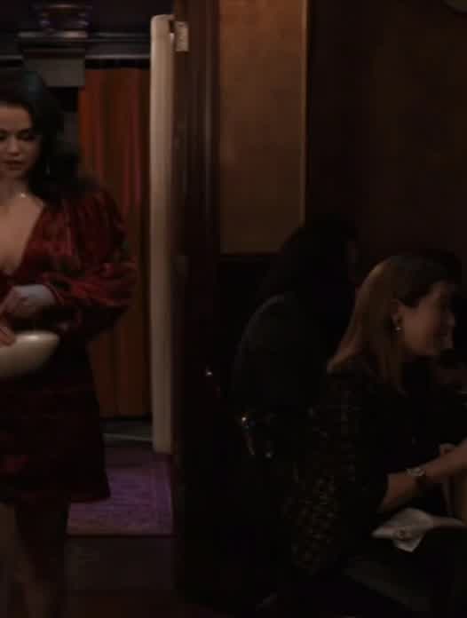 Selena in Only Murders in the Building s3e05 (2023)