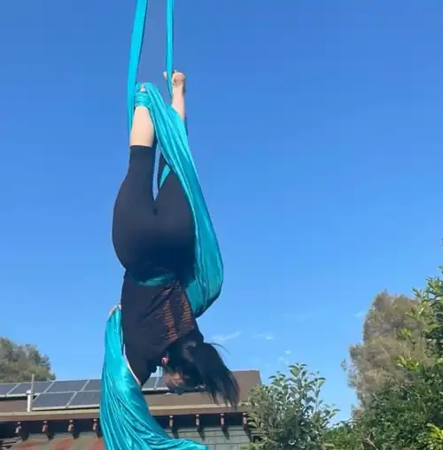 😱