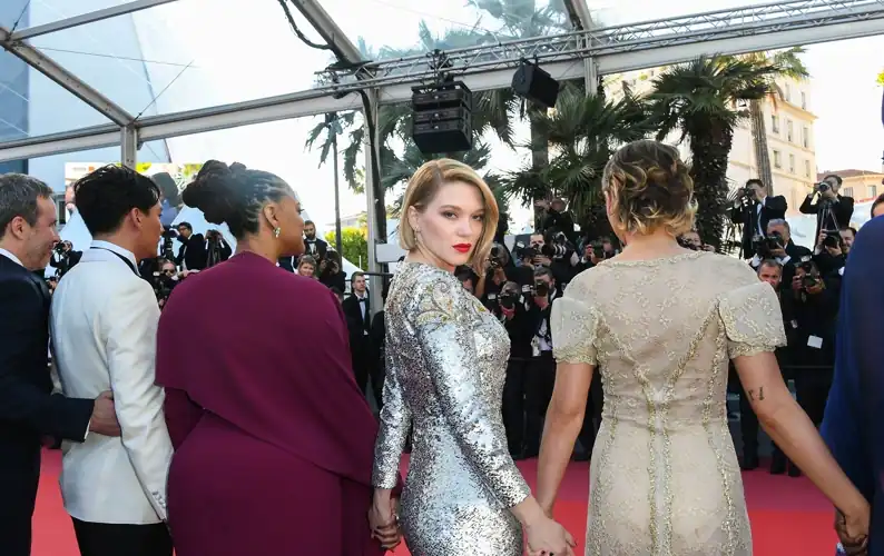 Lea with Cast and Director of "Crimes of The Future" at 71st Annual Cannes Festival in May 2018
