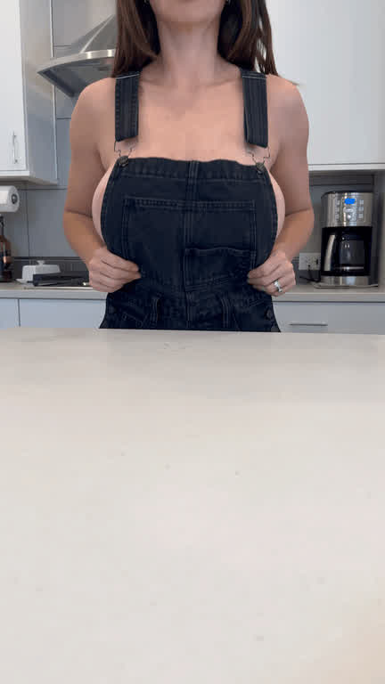 What kind of snack do you want?