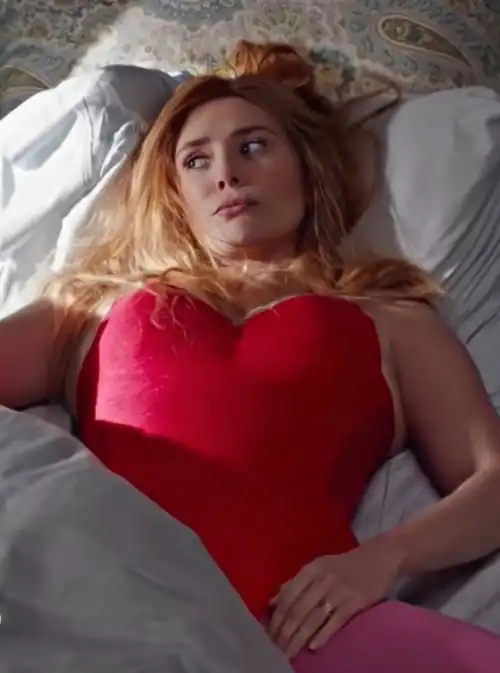 DM me to talk about Elizabeth Olsen