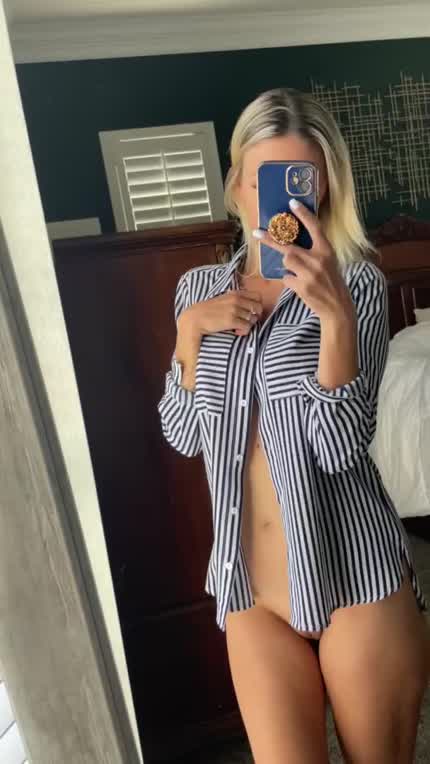 Revealing some pretty tits to go with my mombod (reveal)