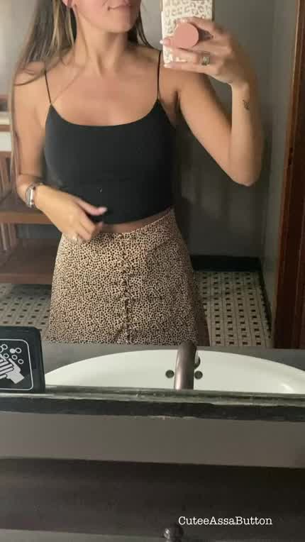 Sex in a public restroom, who’s brave enough?:)