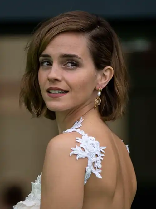 Enjoy Emma's beauty