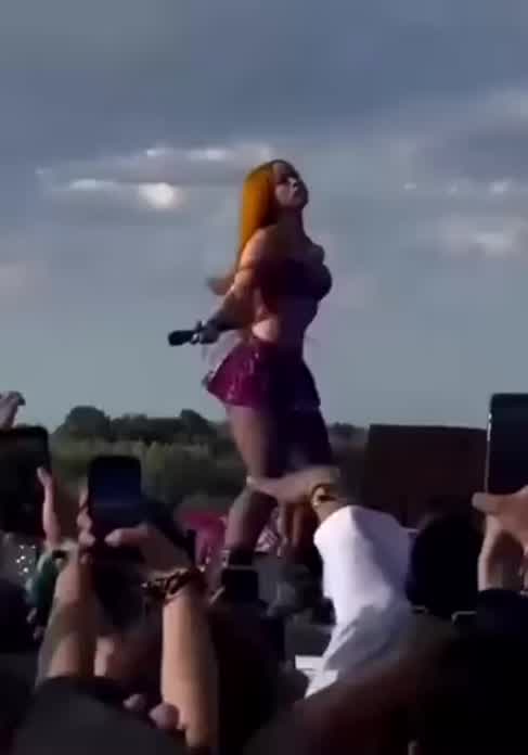 Twerking in poland