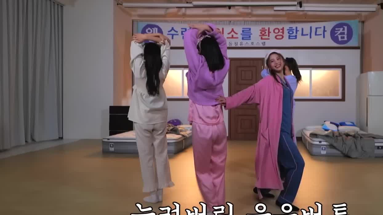le sserafim kazuha and chaewon