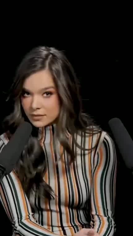 Hailee Steinfeld 