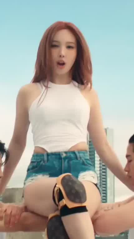Nayeon