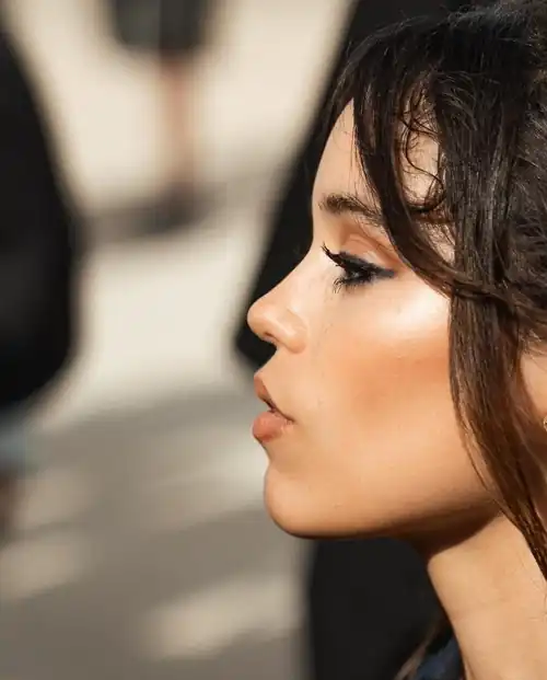 Perfect in profile 