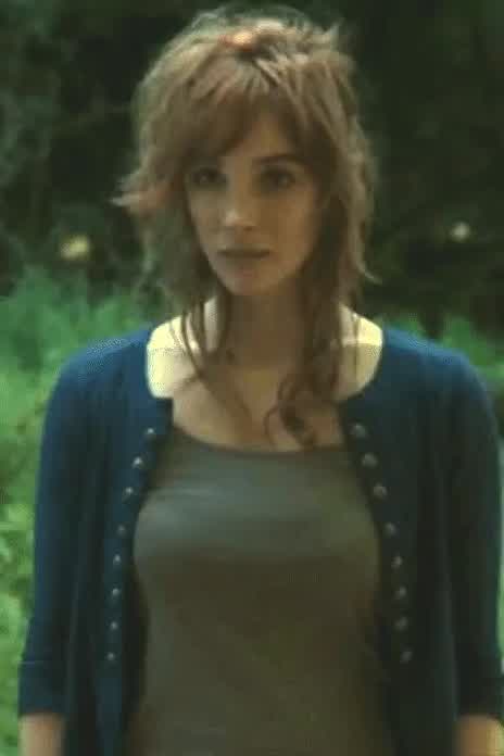 Nesmrtelní S01E05 Vica Kerekes as Hana (topless scene) [cropped, sharpen, brightened, color corrected] 720p