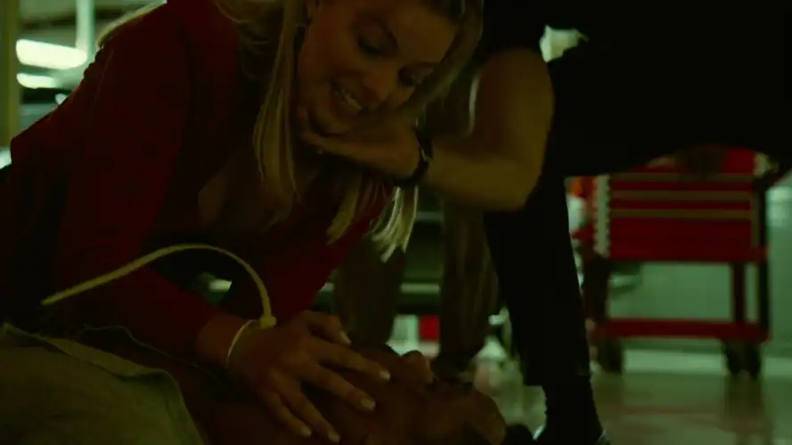 I think this horny whore must enjoy hardcore rp since she plays Harley Quinn.