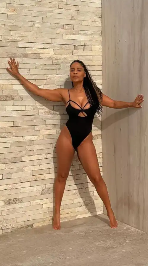 Sanaa Lathan 