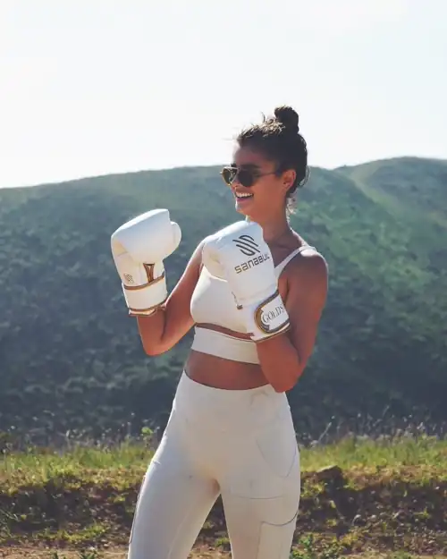 Taylor Hill will instantly KO any man foolish enough to challenge her to a boxing match