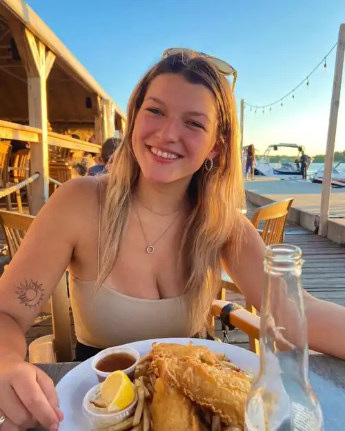 dinner by the lake (iktr)