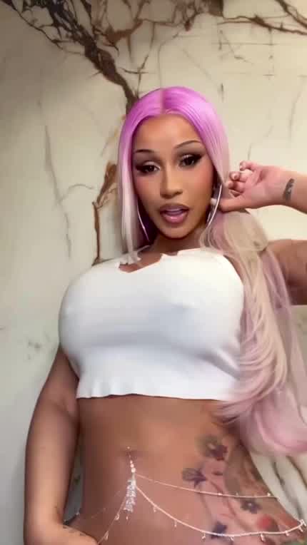 Cardi B Dancing Braless 😮‍💨🍈🍈 