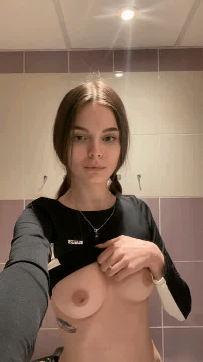 If you were my stepbro you'd rape me in bath everyday