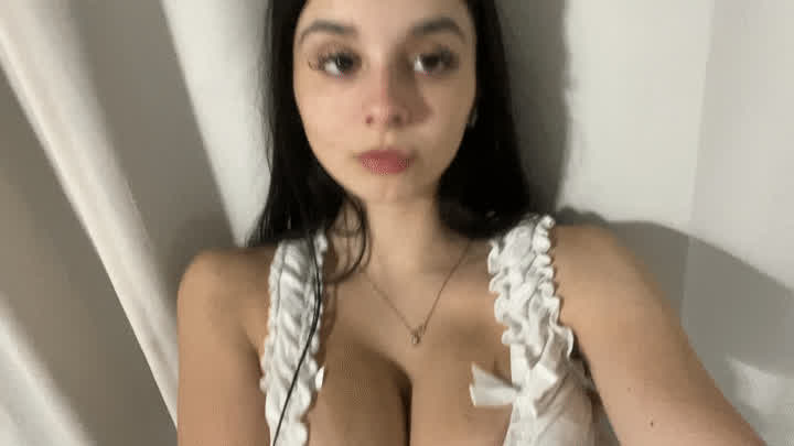 Turned 18 but still can't find a boyfriend :(