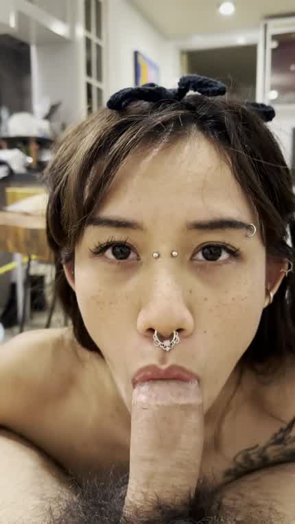 I love giving blowjobs and you can tell bc I’m always smiling when I’m sucking cock 🖤